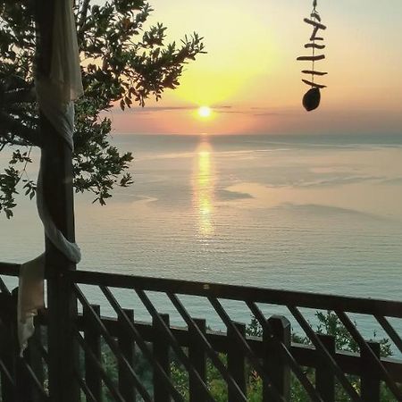 Balcony On The Rocks Villa Agioi Saranta Exterior photo