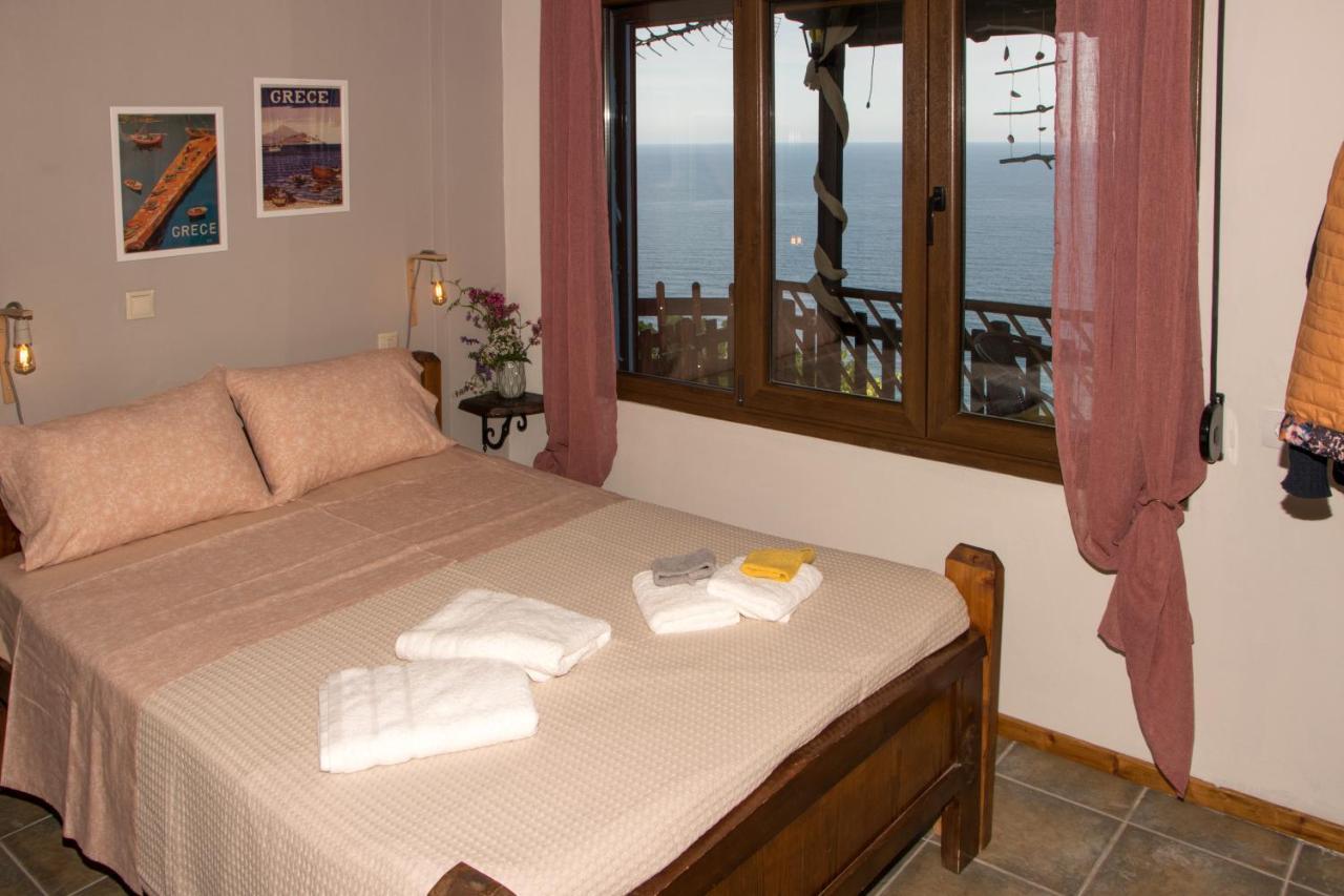Balcony On The Rocks Villa Agioi Saranta Exterior photo
